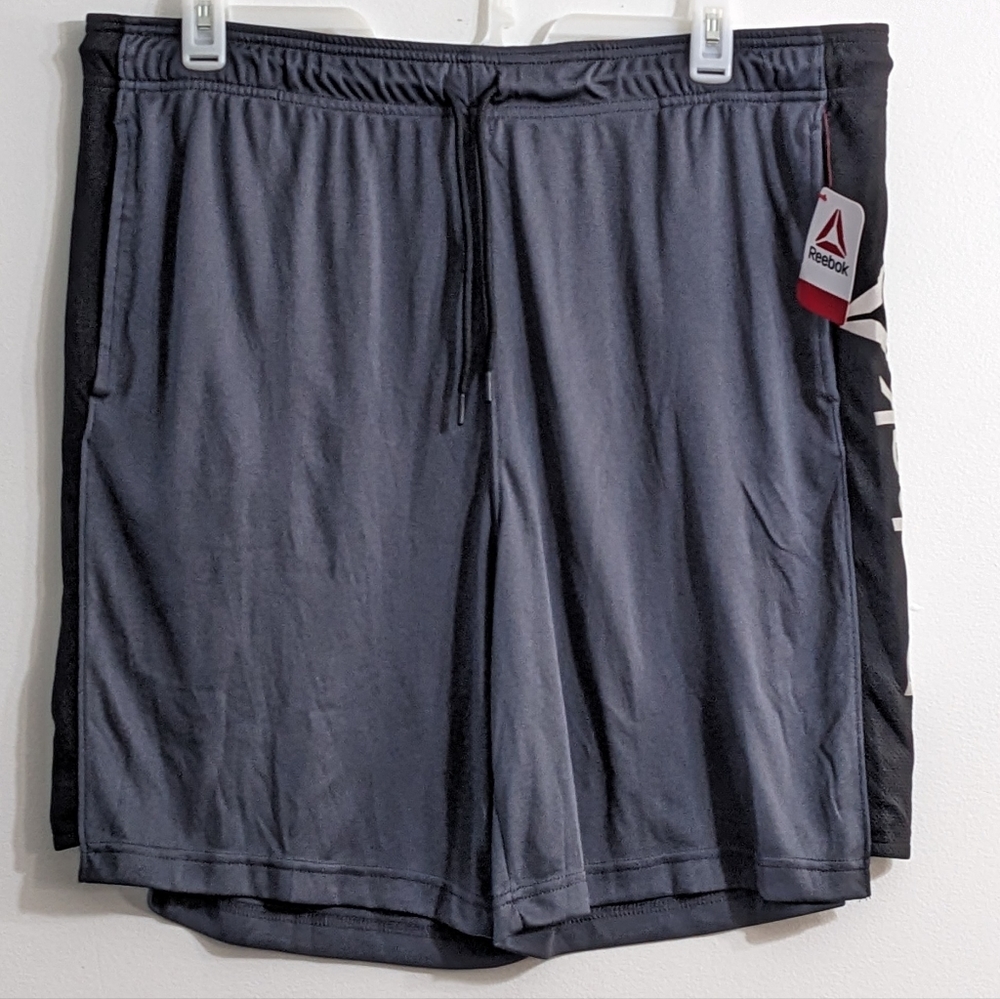 Reebok Men's Gray Active Knit Training Shorts, Size 2XL, New With Tag